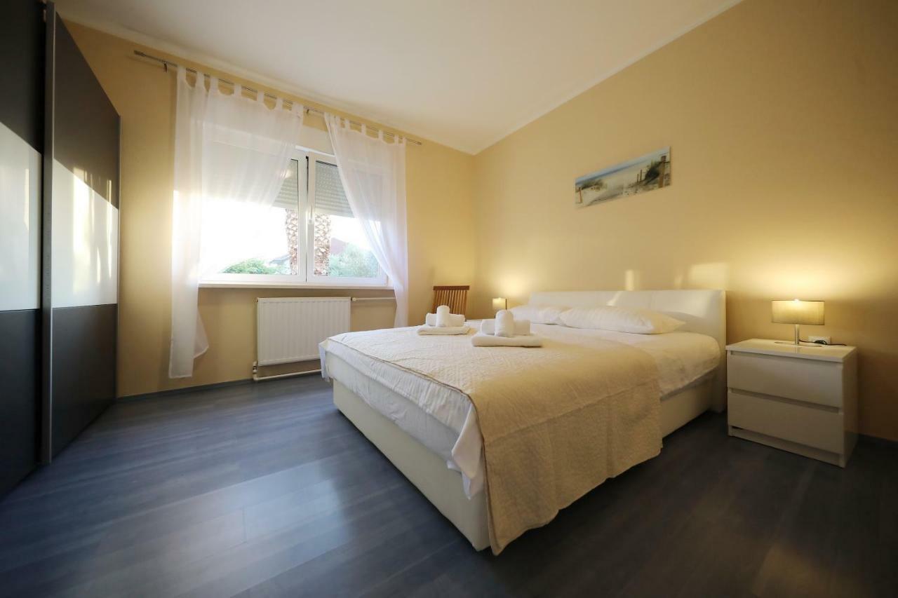 Apartments Zelic Задар Екстериор снимка